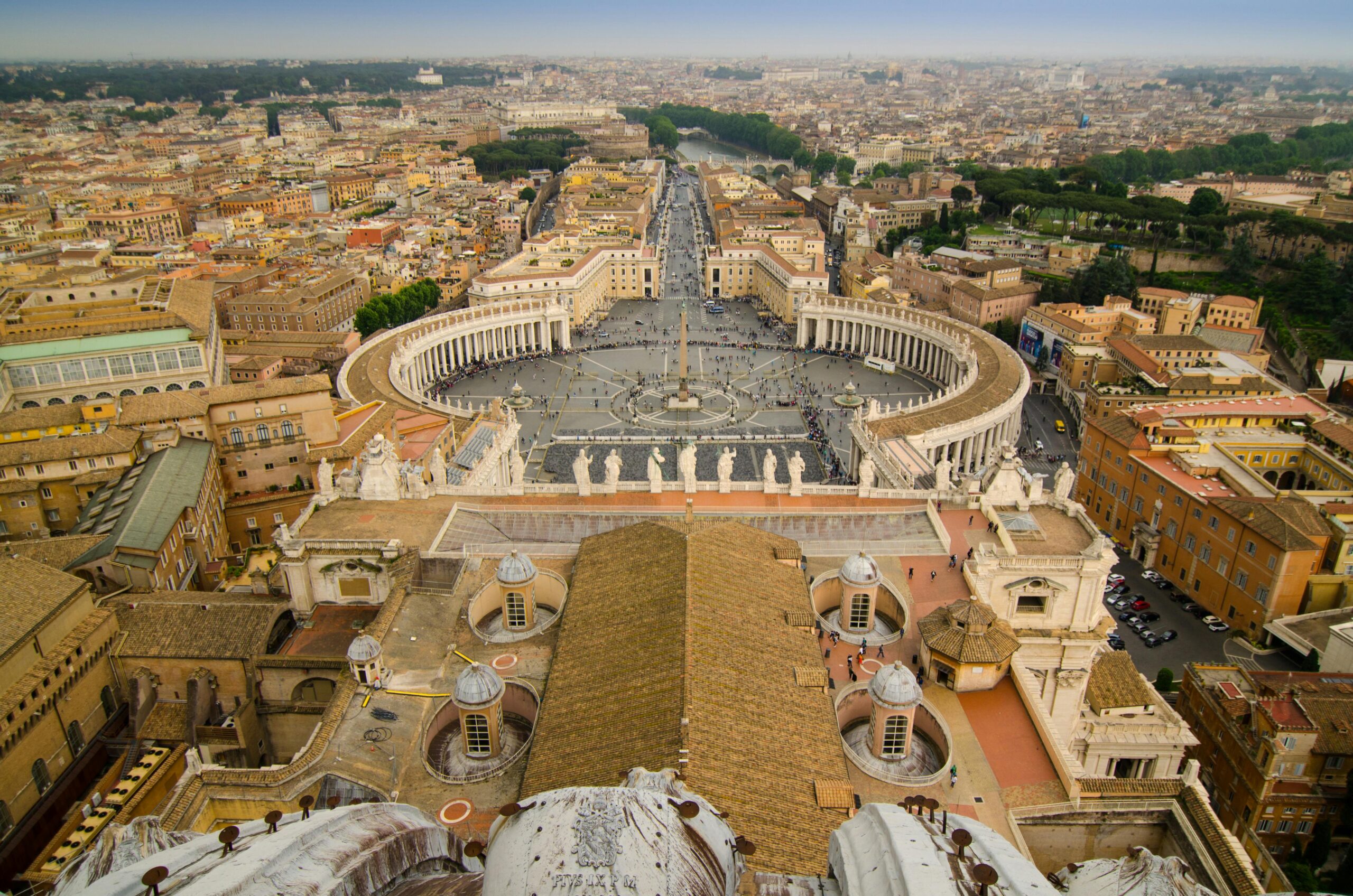 Conclave 2025: Cardeais Iniciam Processo Secreto para Eleger Novo Papa