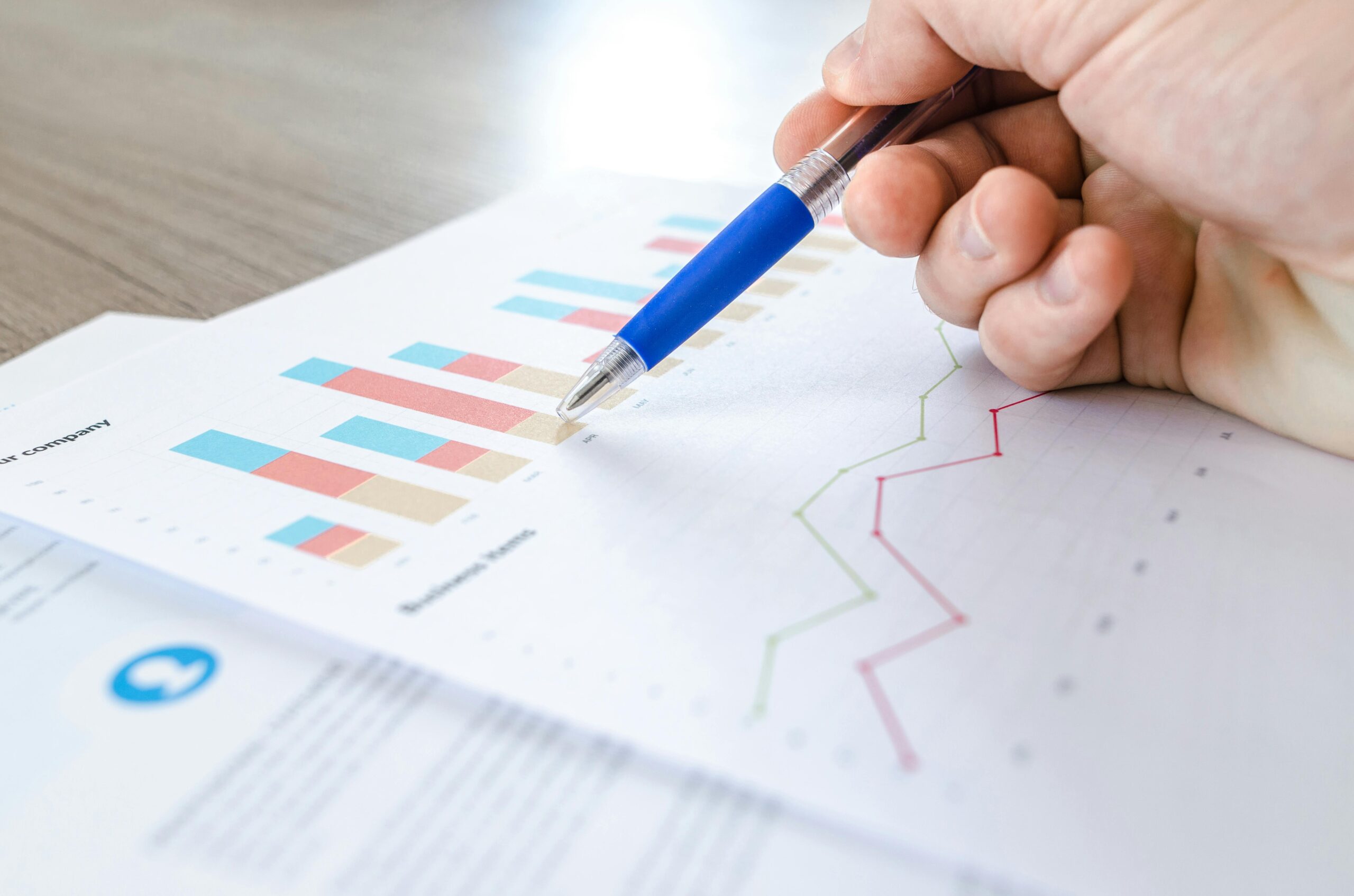 O Poder da Economia Comportamental: Como Nossas Decisões Afetam as Finanças Pessoais